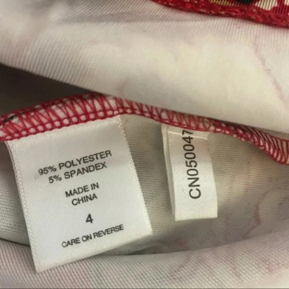 New York & Co stretch 4 red & multicolor‎ pleaded pocketed skirt - Picture 6 of 6